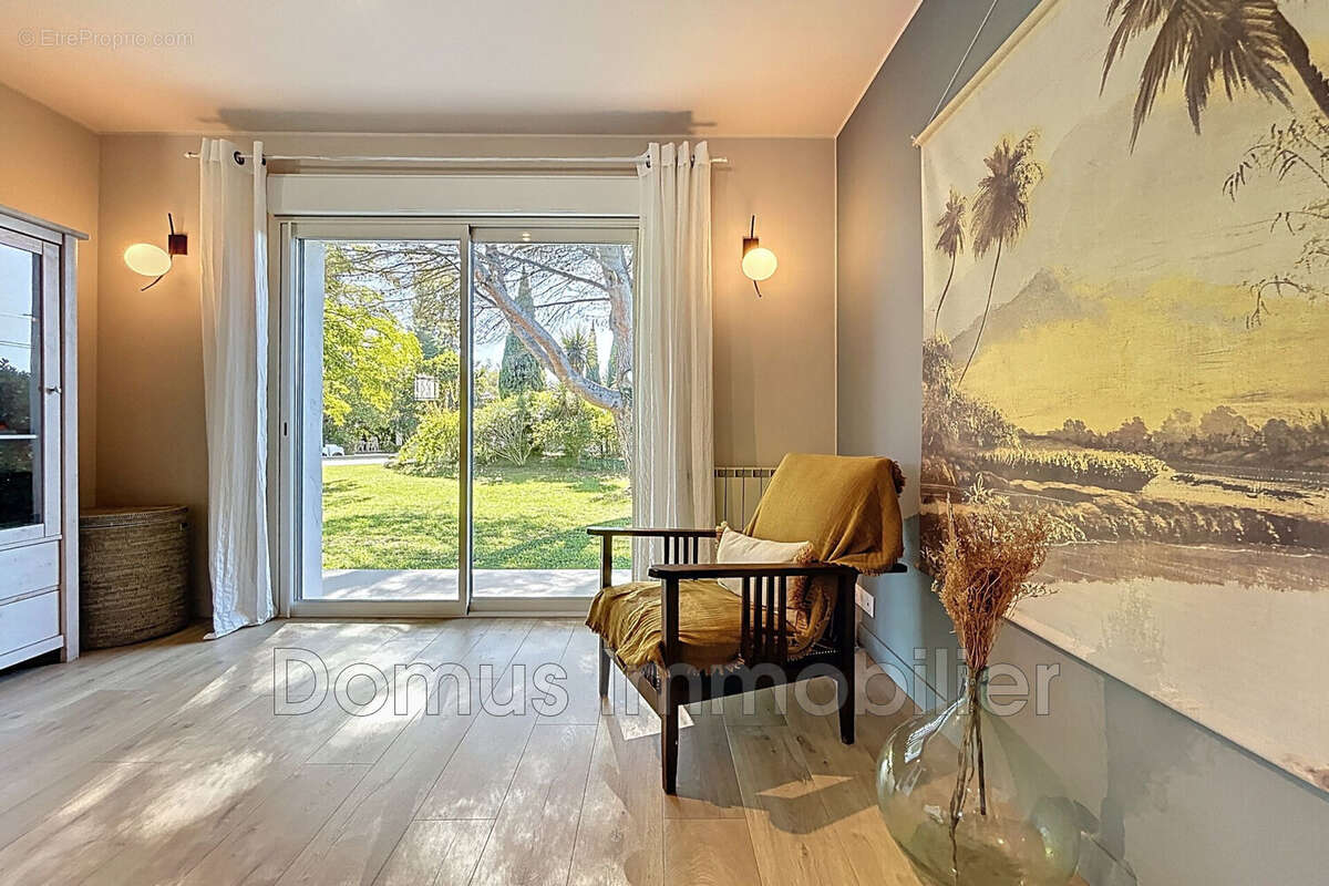 Maison à ALTHEN-DES-PALUDS