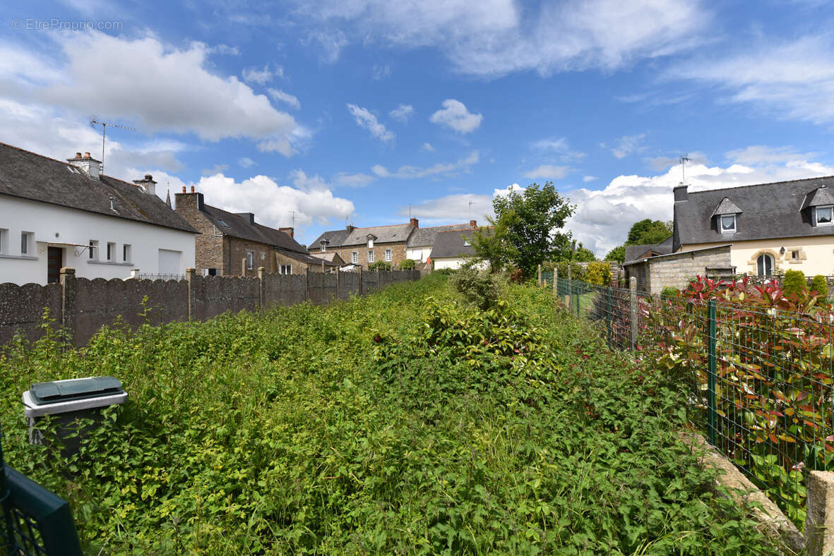 Maison à MERDRIGNAC