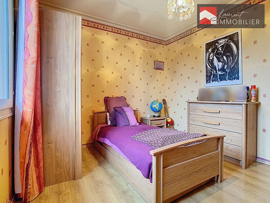 À VENDRE : Maison familiale de 156 m² à LACROST - photo 15