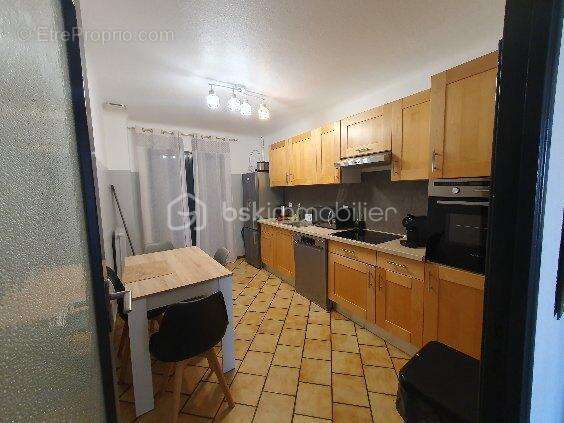 Maison divisee en t4, t3 et t2 - photo 17