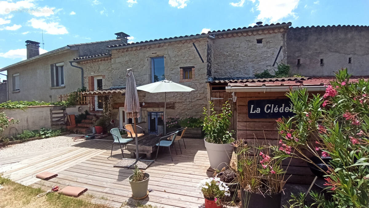 Maison à CASTRES