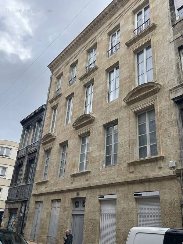 Appartement à BORDEAUX