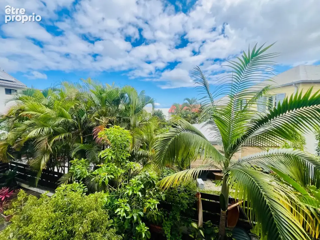 Appartement à vendre 4 pièces SAINT GILLES LES HAUTS (974) - photo 10