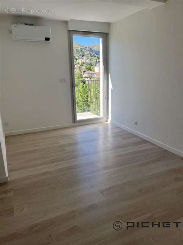 Appartement à MARSEILLE-11E