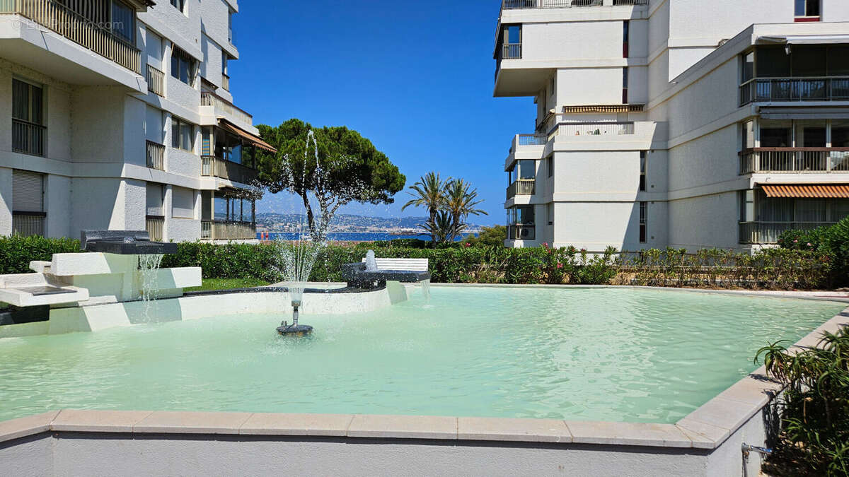 Appartement à MANDELIEU-LA-NAPOULE