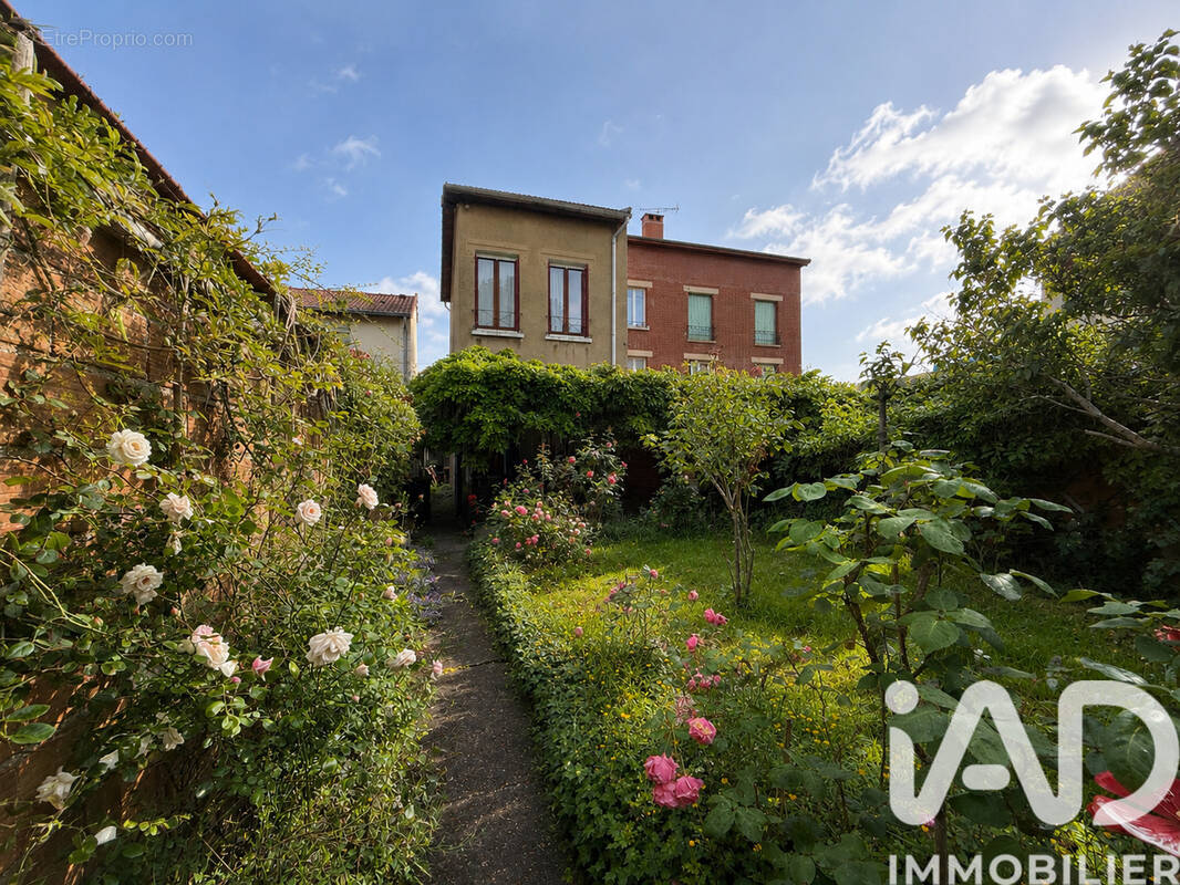 Photo 1 - Maison à MAISONS-ALFORT