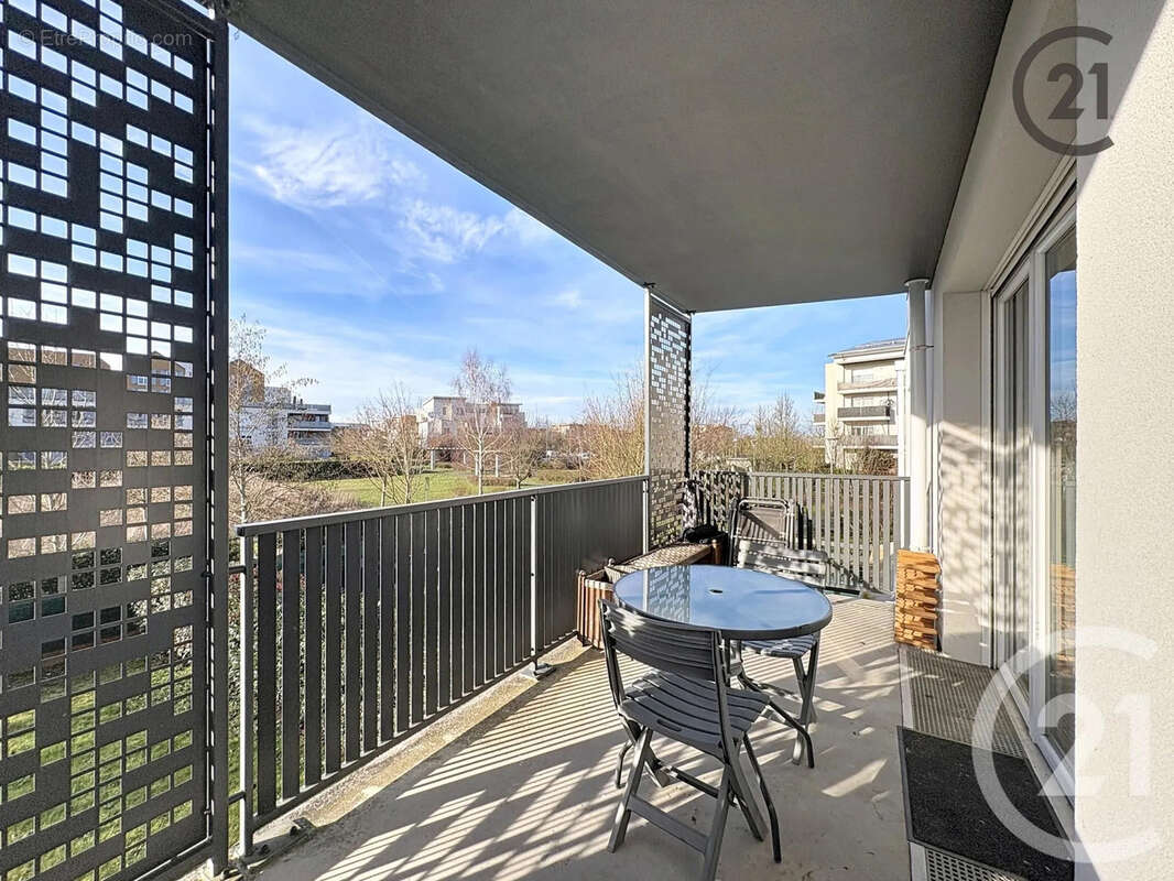 Appartement à LIEUSAINT