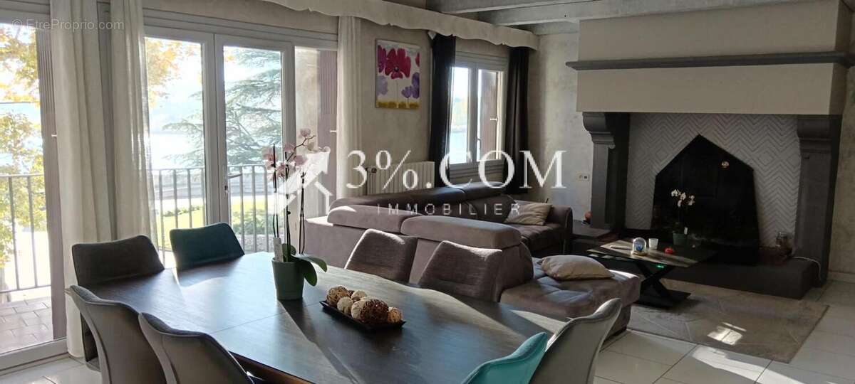 Appartement à LA VOULTE-SUR-RHONE