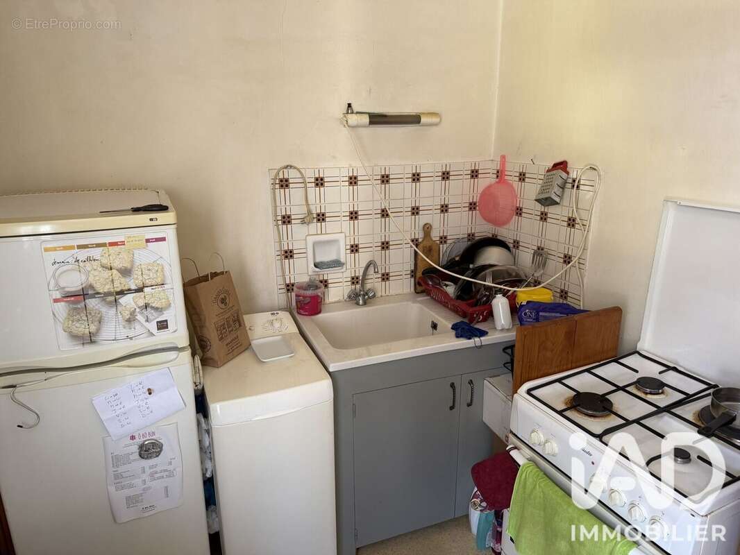 Photo 3