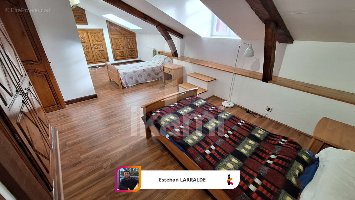 Maison à BANOS