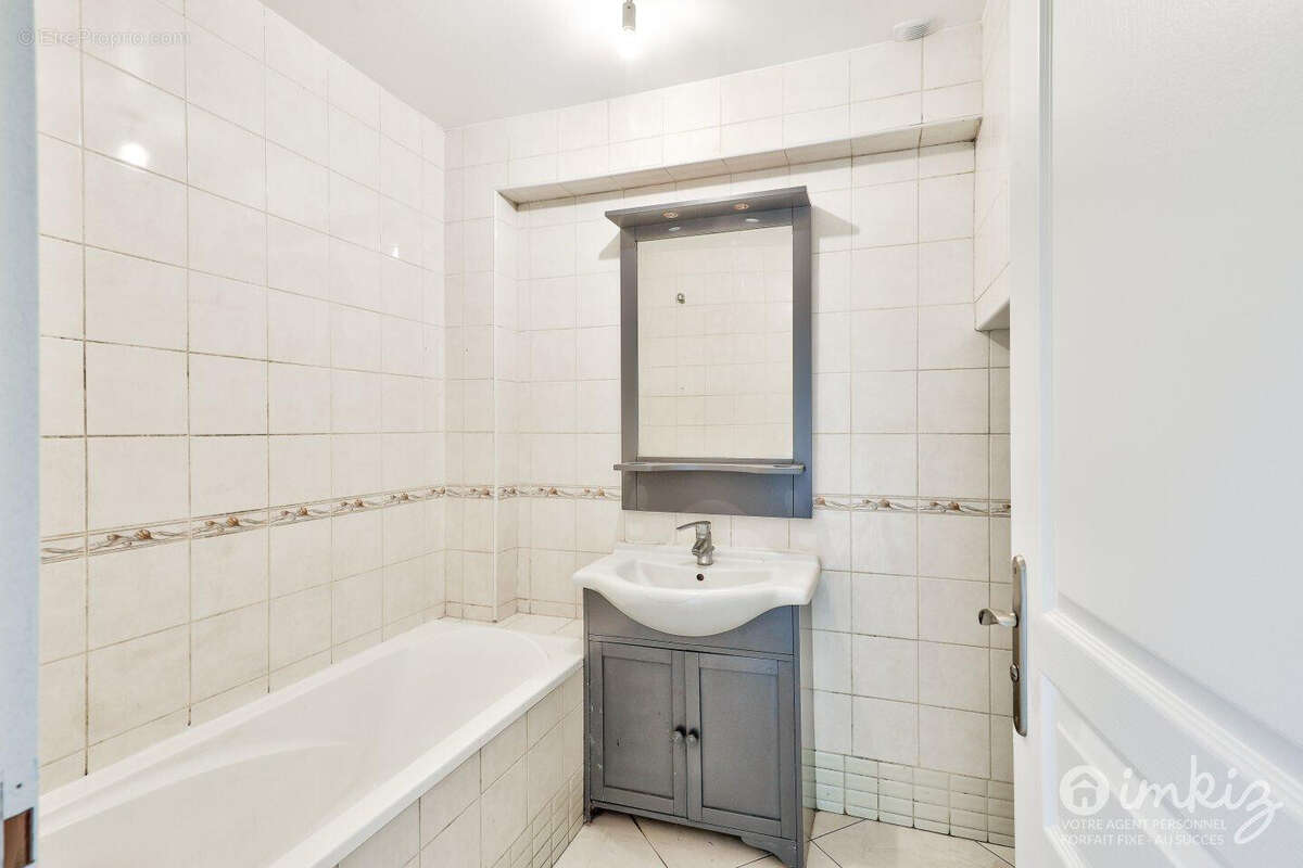 Maison 5 pièces et deux F3 indépendants - photo 15