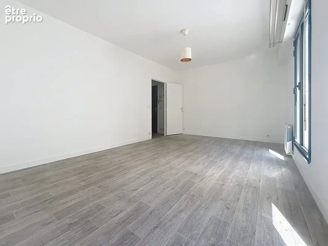Appartement 1 pièce 36 m² à vendre à Garches (92380) - photo 2