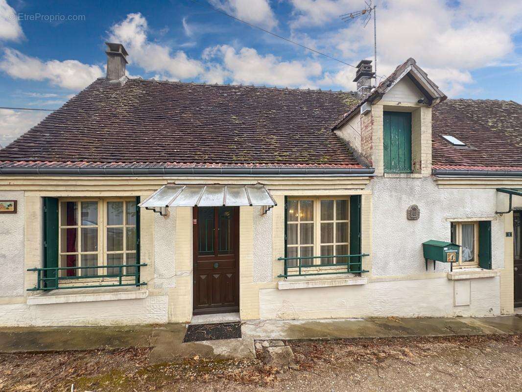 Maison à SAINT-JULIEN-SUR-CHER
