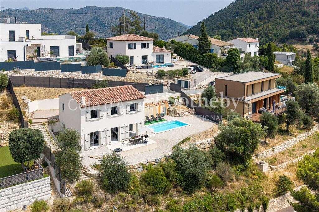 Aspremont, villa contemporaine de 110 m² dans un domaine privé avec vue dégagée sur les collines - photo 19