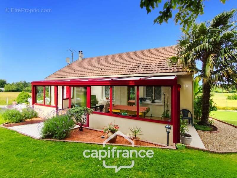 Maison à vendre 5 pièces LA CHAPELLE HUON (72)  -  Terrain 1648 m²  - - photo 16