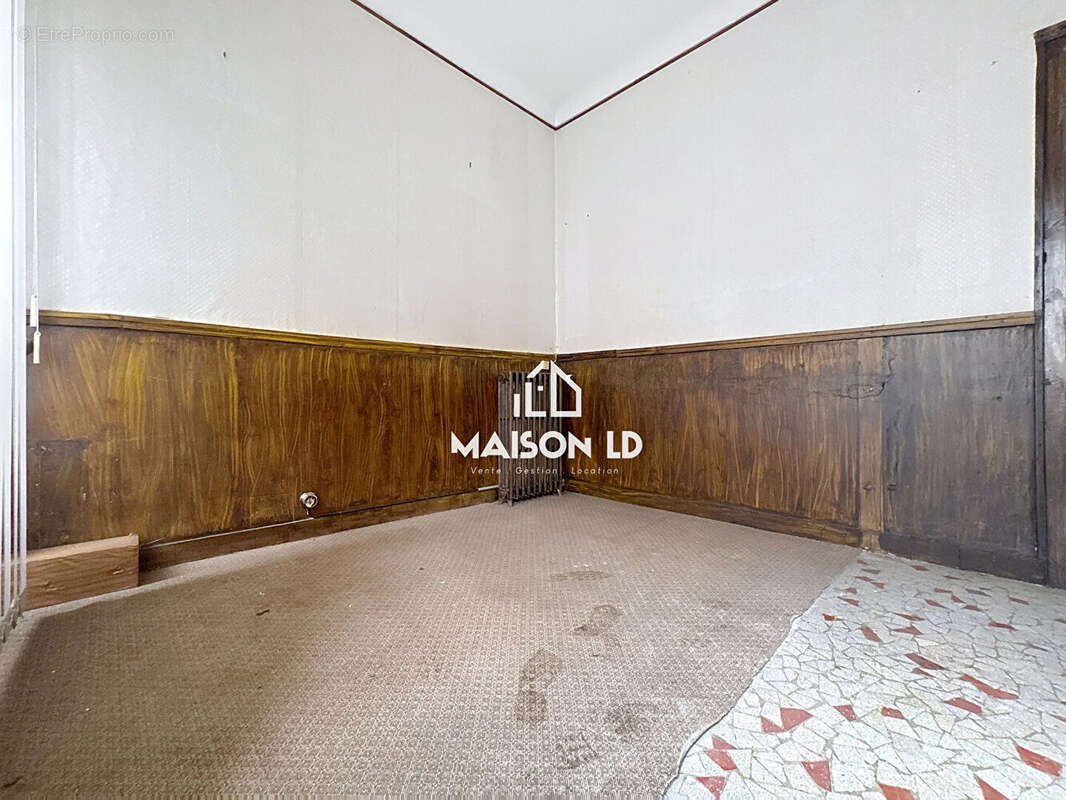 Maison à AUNAY-SUR-ODON