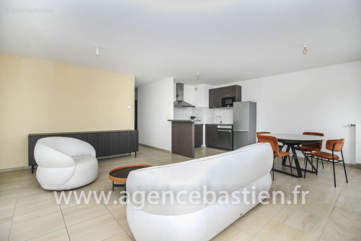 Appartement à DIVONNE-LES-BAINS