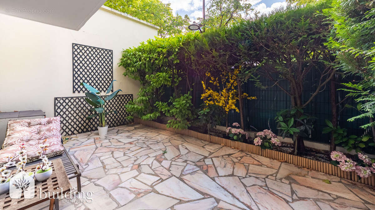 Appartement à LEVALLOIS-PERRET