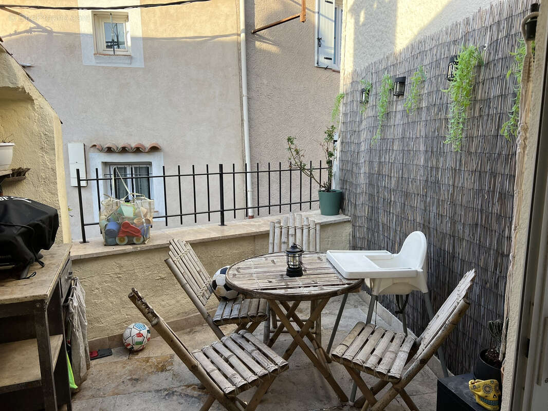 Maison à PLAN-DE-LA-TOUR