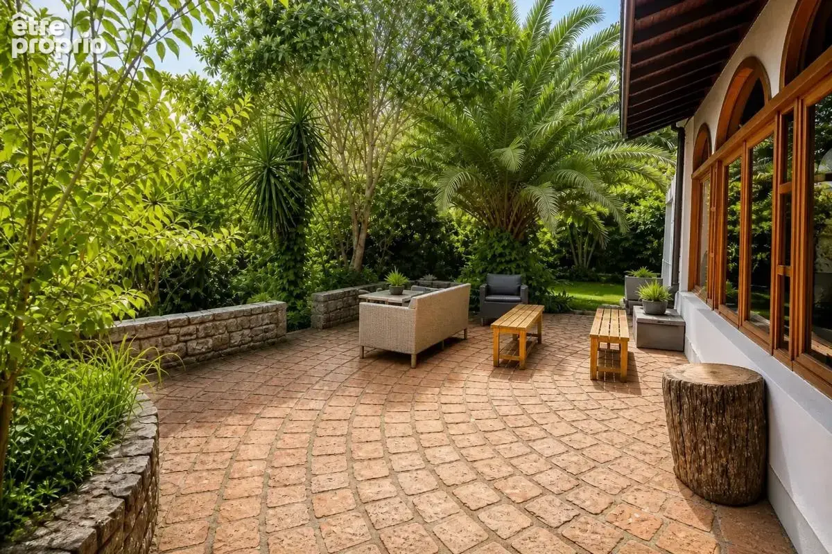 Maison de 10 pièces de 258 m² à Bayonne - photo 7