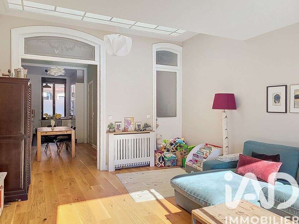 Maison 110 m² à Croix  - photo 6