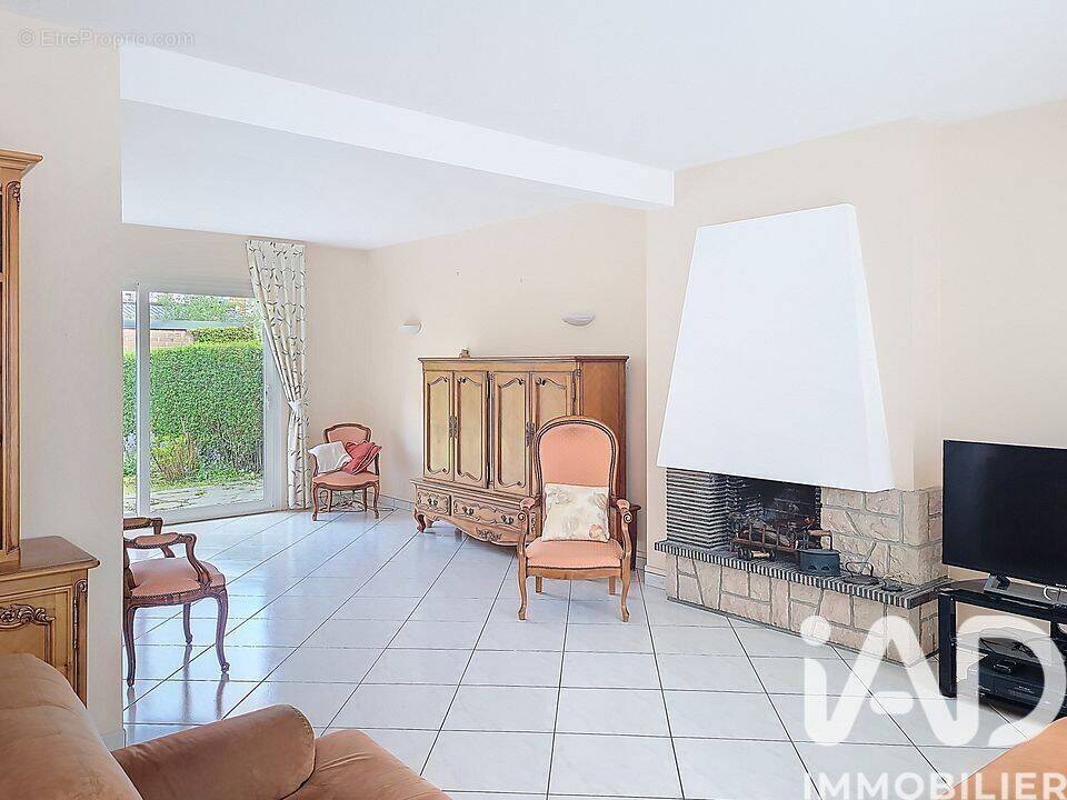 Photo 1 - Maison à CROIX