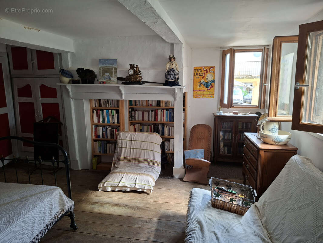 Maison à BASSOUES