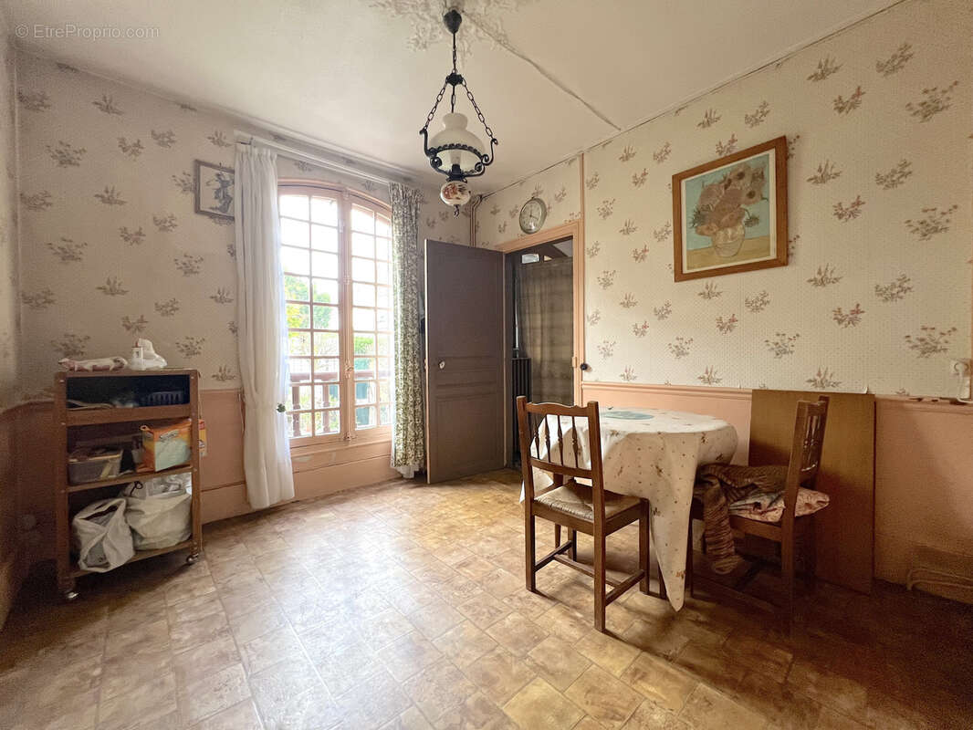 Maison à BOIS-COLOMBES