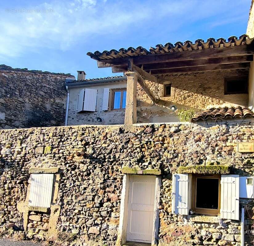 Maison à UZES