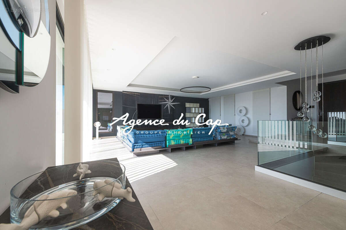 Maison à SAINT-RAPHAEL