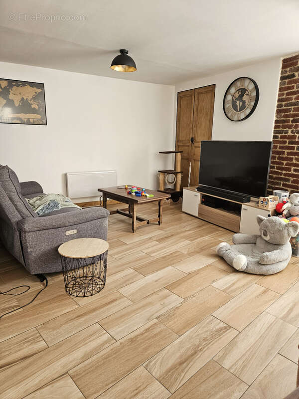 Maison à JOUY-SUR-MORIN