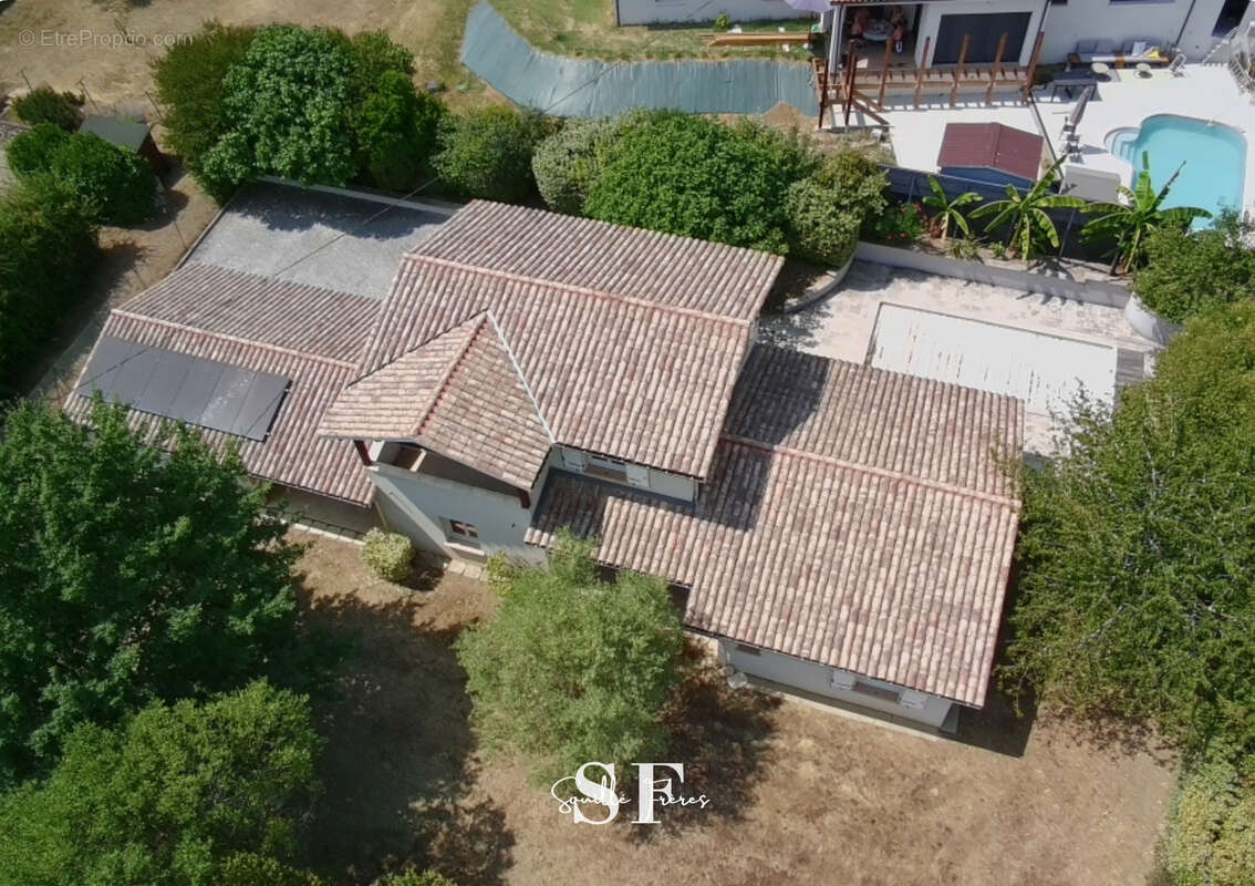 Bon encontre - villa de standing avec piscine - photo 13
