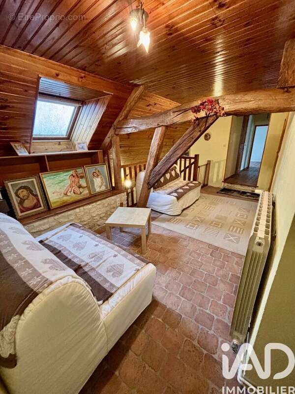 Maison 190 m² à Poilly-Sur-Tholon  - photo 9