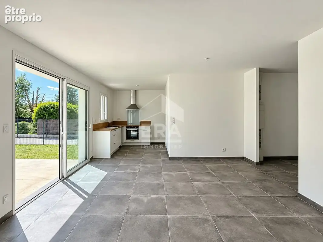 Maison comtemporaine - plain pied - proche centre-ville - photo 5