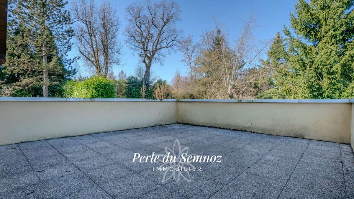 Appartement à QUINTAL