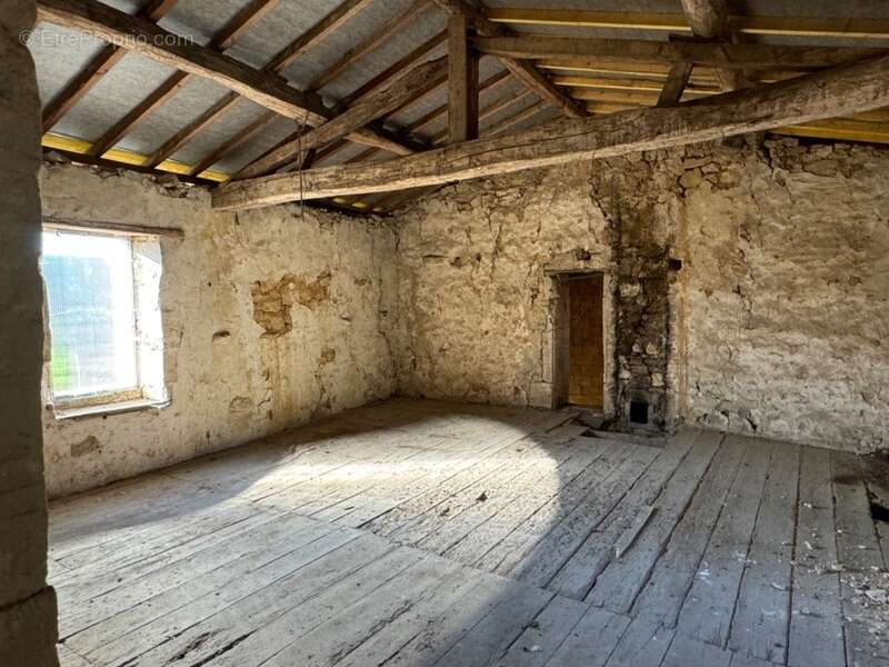 Maison à SOMMELONNE