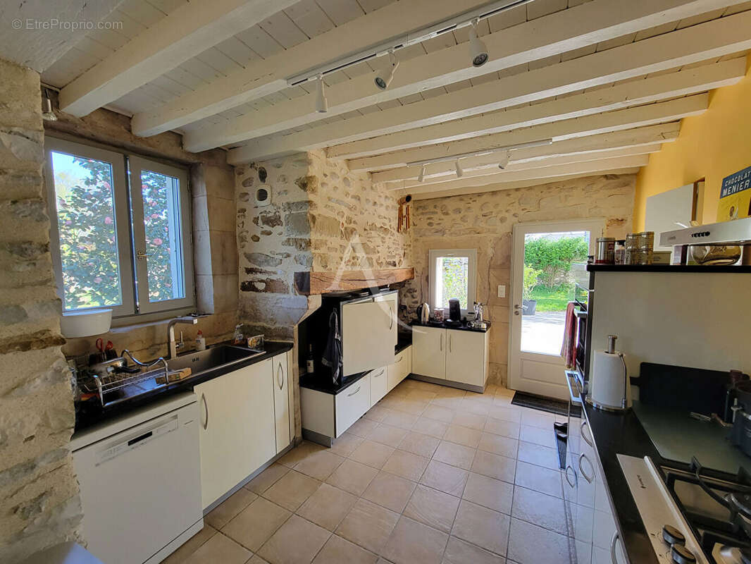 Maison à PARDIES-PIETAT