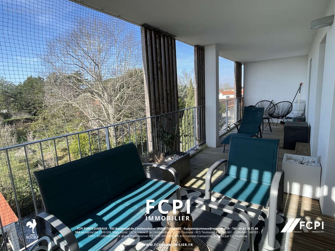 Appartement trois pièces 63 m2 - CUGNAUX - photo 2