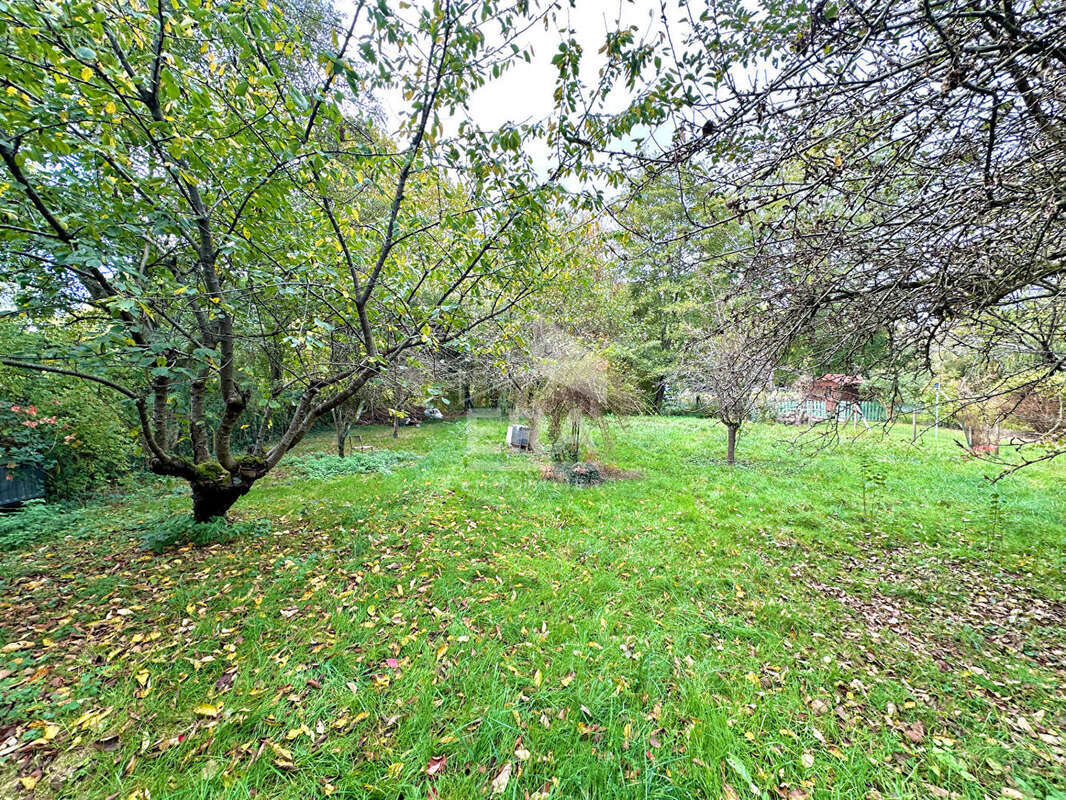 Maison à BAGNEAUX-SUR-LOING