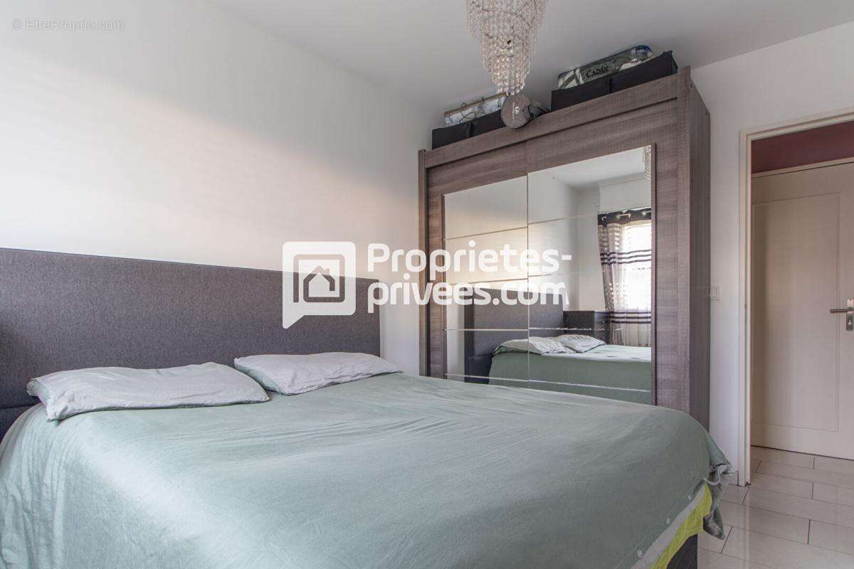 Appartement à LE BOURGET