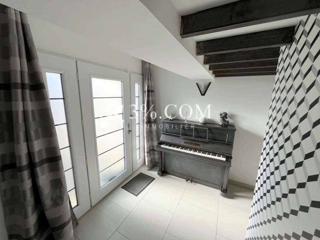 Maison à BOUGUENAIS