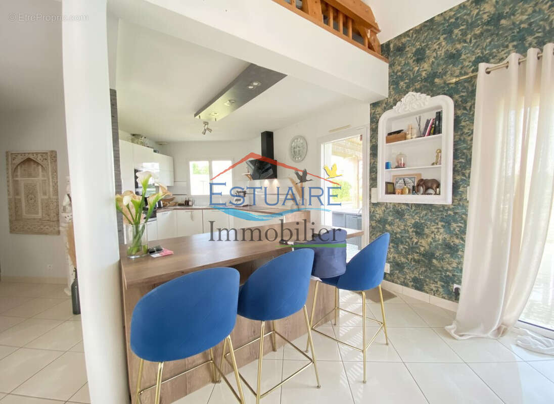 Maison 125 m² à Bouee  - photo 3