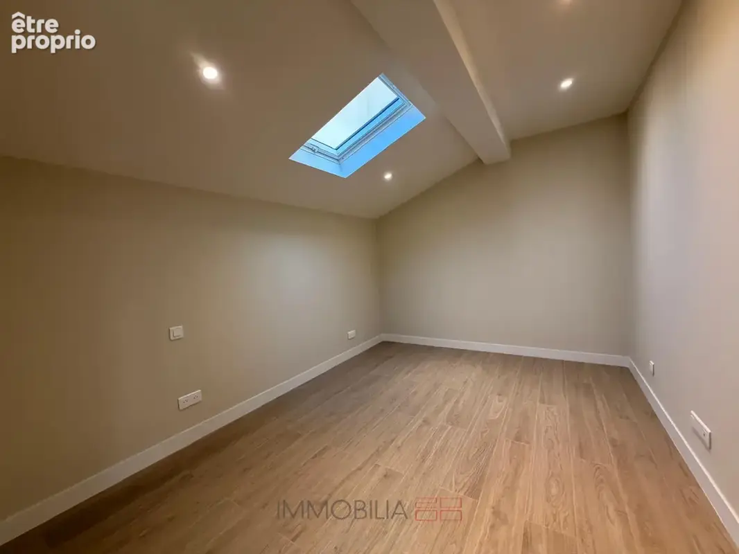 Maison niçoise entièrement rénovée, répartie en 5 appartements - photo 6