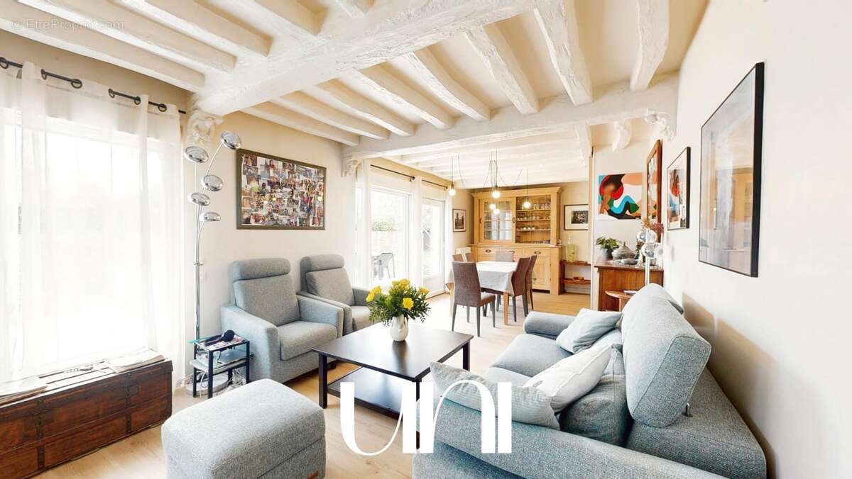 Maison à HEROUVILLE-SAINT-CLAIR