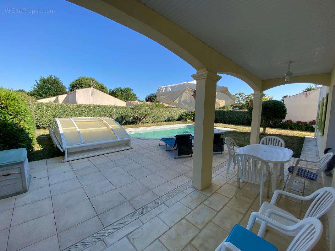 Maison à LES MATHES