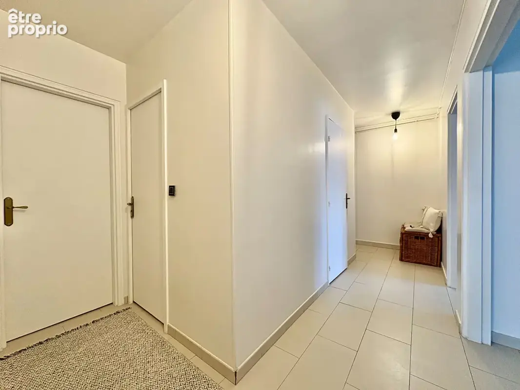 En exclusivite  comeback immobilier lamorlaye ..appartement  3 pièces 65.50 m2. a senlis  . - photo 2