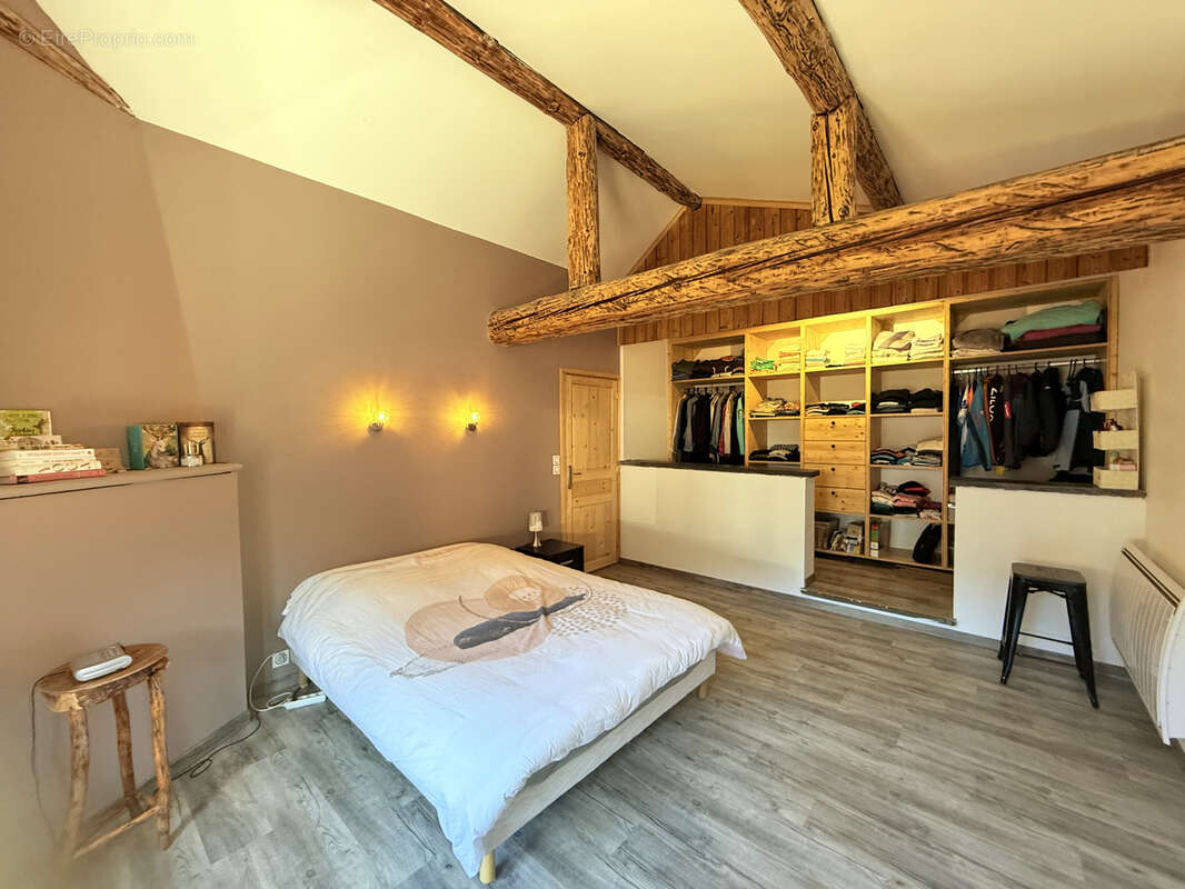(73) LES BOTTIÈRES / Sublime propriété - Jolie vue - Double garage - 3 chambres - photo 4