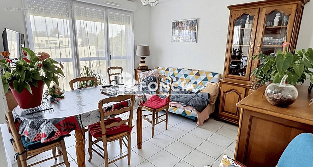 Appartement à SAINT-GEORGES-DES-GROSEILLERS