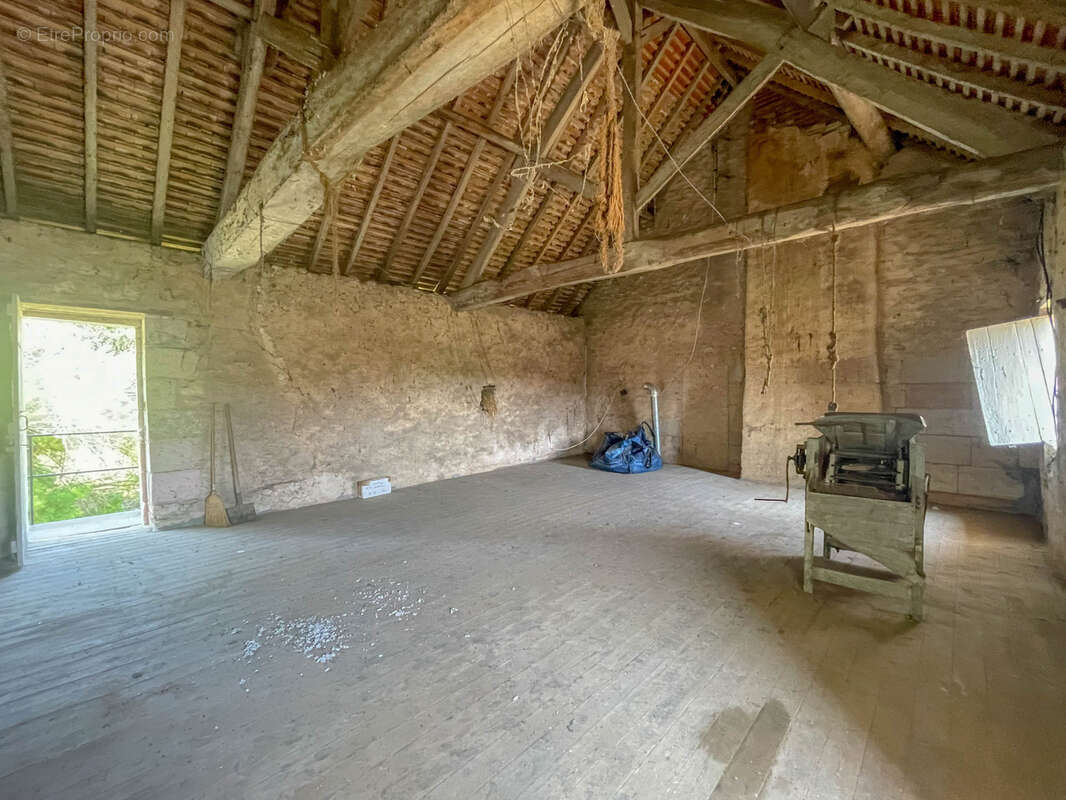 Maison à SAINT-SAUVEUR