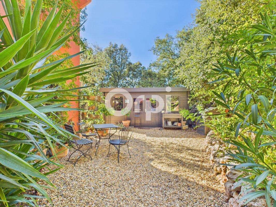 Maison à MONTAUROUX